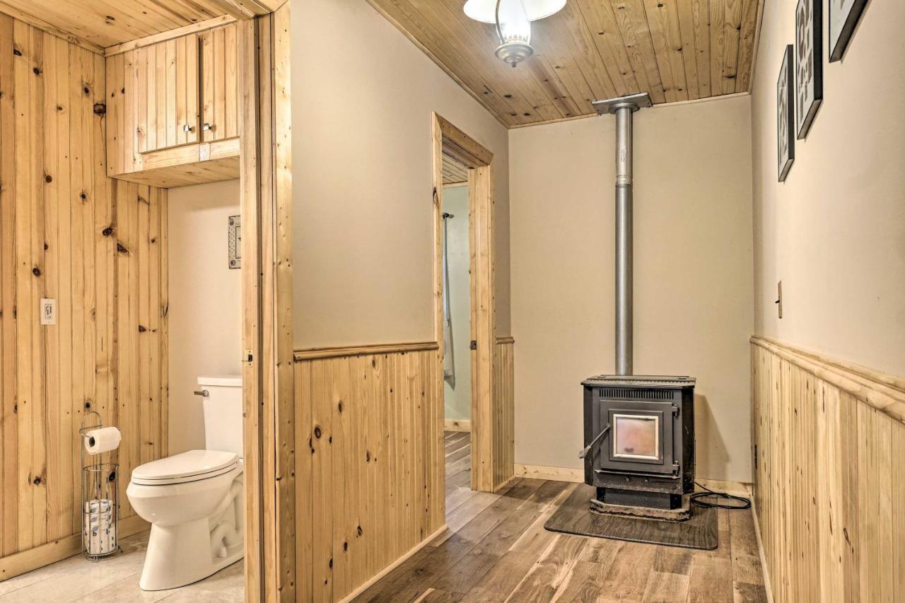 Villa Trinity Oaks Escape With Hot Tub And Fire Pit à Clayton Extérieur photo