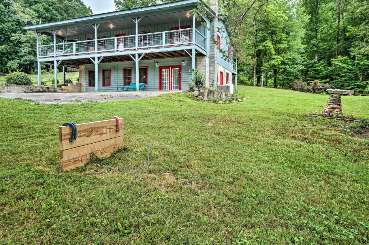 Villa Trinity Oaks Escape With Hot Tub And Fire Pit à Clayton Extérieur photo